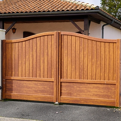 Außenholz mit CapaWood Classic Lasurbeschichtung